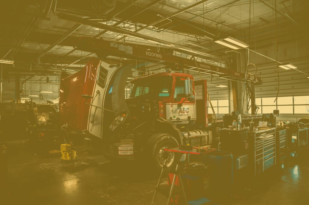 Fort Collins Auto Repair Mechanic, Tire Shop & Oil Changes | Houska