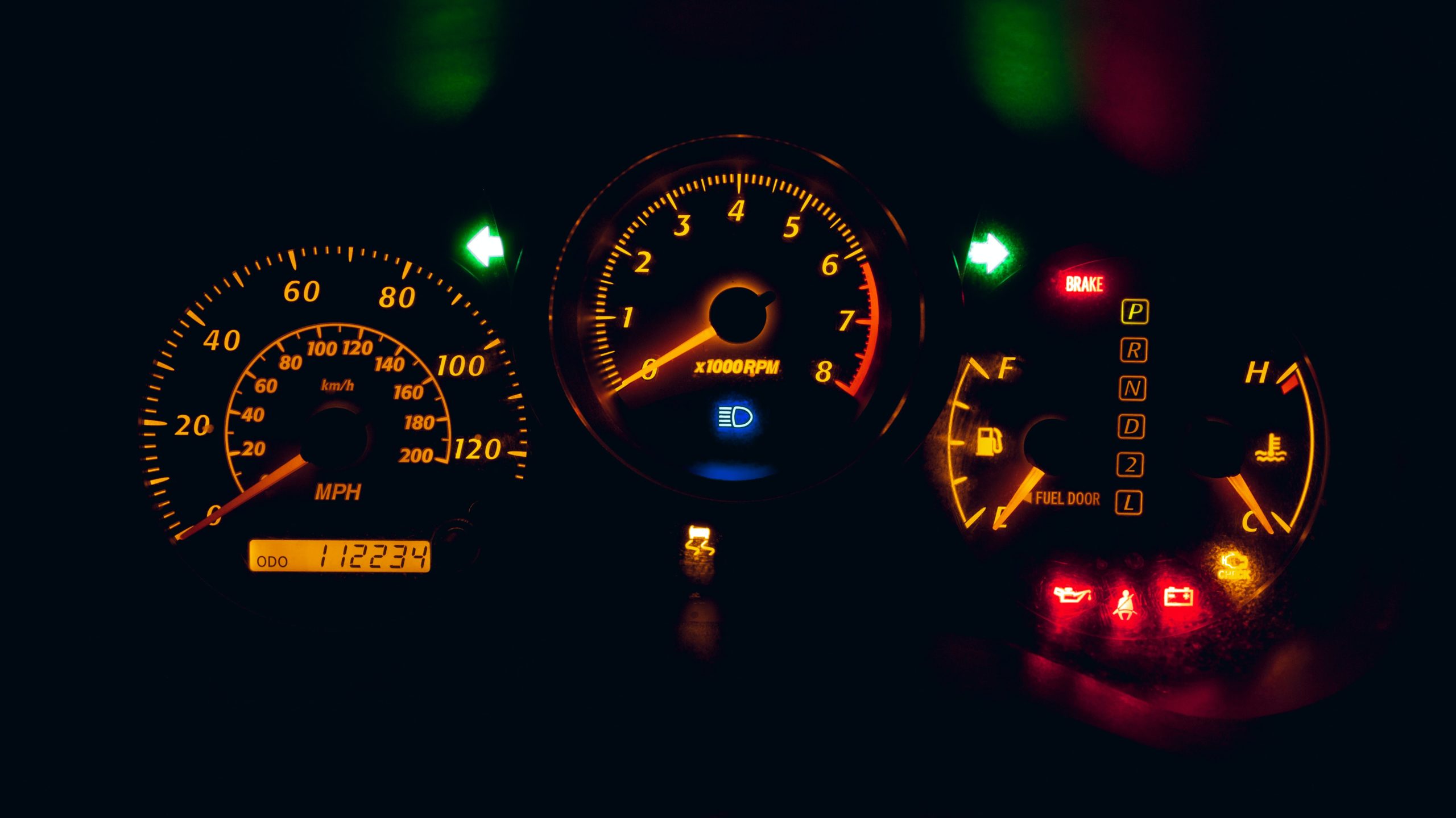 Vehicle dashboard with lights